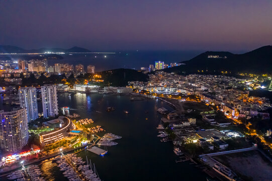 航拍三亚夜景城市建筑灯火通明