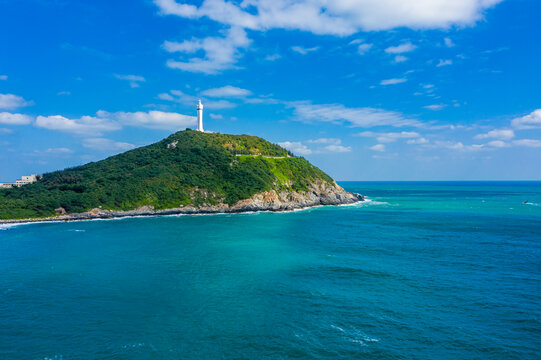 海南文昌铜鼓角山岭海角灯塔