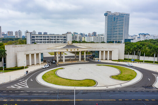 航拍海南大学海甸校区高校校园