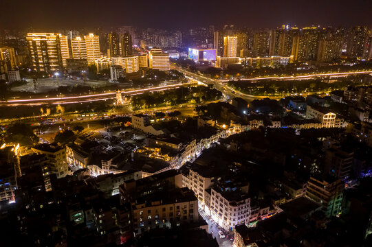 航拍海口骑楼老街夜景老城街区