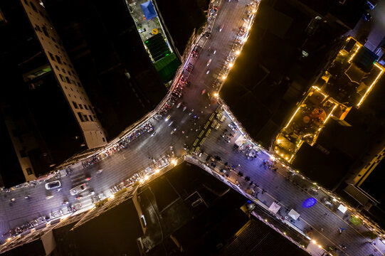 航拍海口骑楼老街夜景老城街区