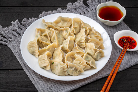 韭菜鸡蛋水饺