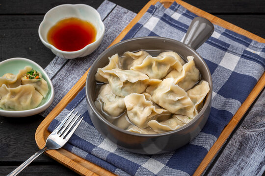 韭菜鸡蛋水饺