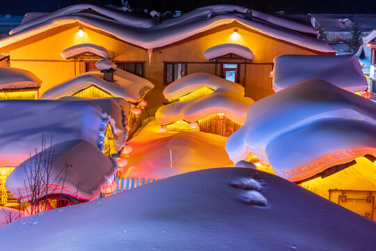 中国雪乡景区夜景