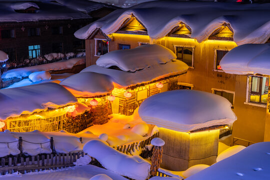 中国雪乡景区夜景