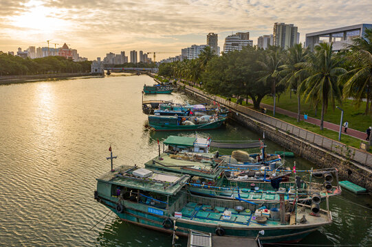 海口海甸溪渔船避风锚地小渔港