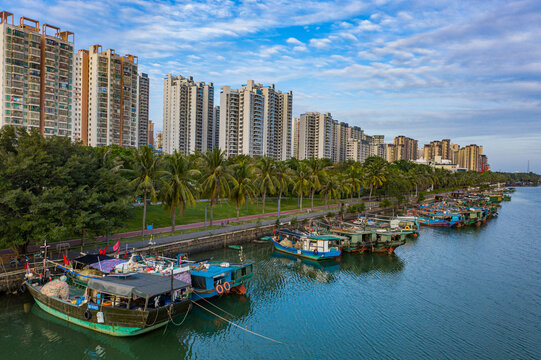 海口海甸溪渔船避风锚地小渔港