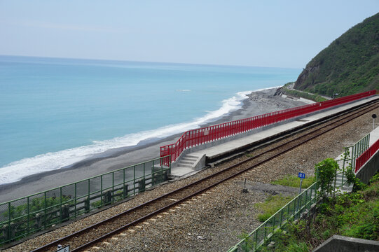 海边铁路轨道