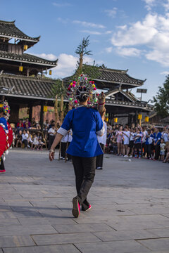 少数民族节日表演