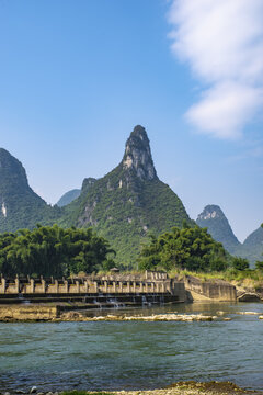 山水风景河坝