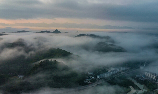 云海日出