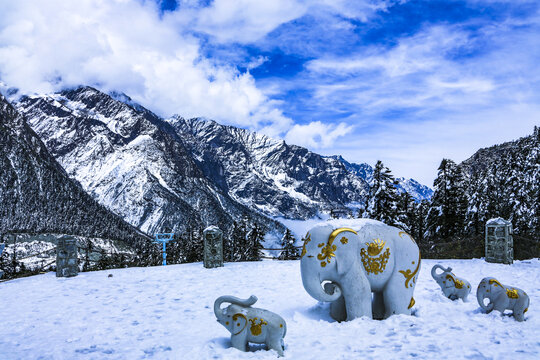 玉龙雪山