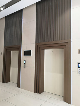 商场电梯厅