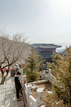 赤峰香山寺前大殿后