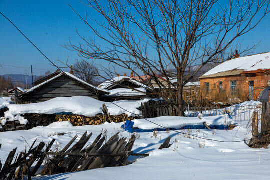 冬天雪村风光