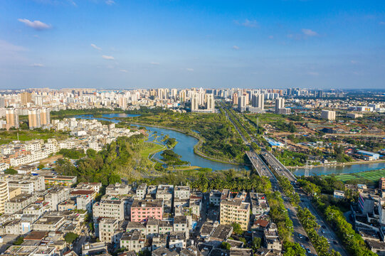 航拍海口美舍河凤翔湿地公园