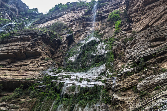 溜筒河大峡谷