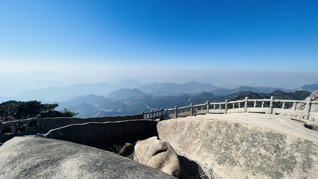 天柱山冬天