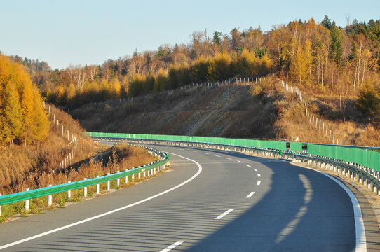 高速弯道