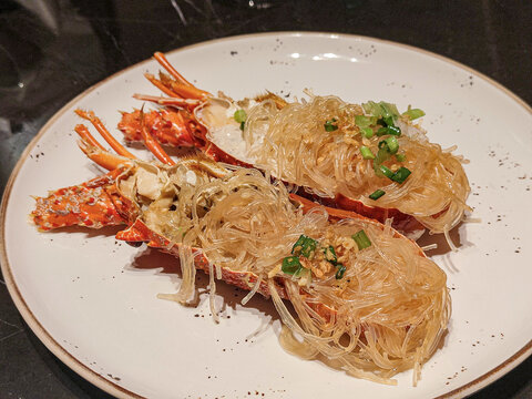 小青龙虾芝士焗龙虾美食