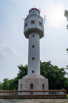 北海市涠洲岛鳄鱼山景区灯塔