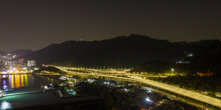 夜晚风光盐田高架桥公路交通