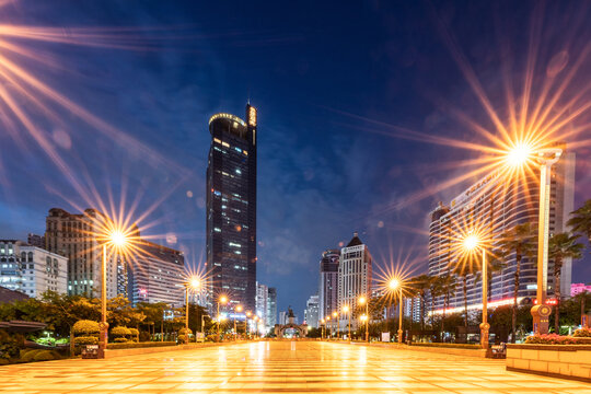 广西南宁金湖广场城市夜景