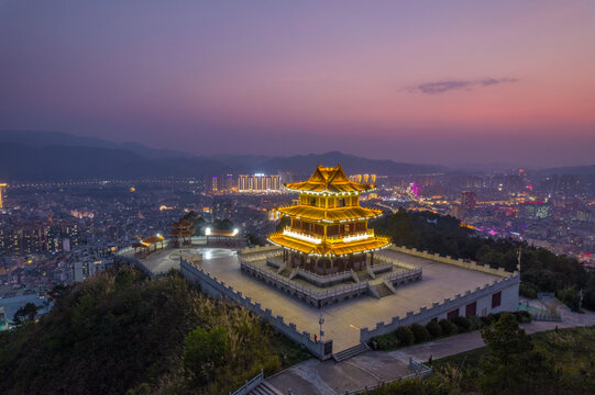 岑溪市夜景