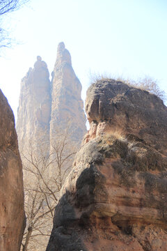 炳灵寺姊妹峰