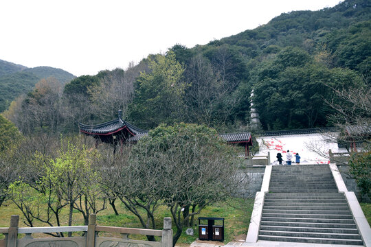 九峰山石阶