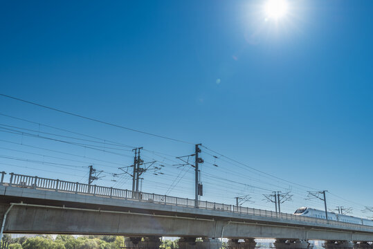 中国哈尔滨松花江铁路大桥