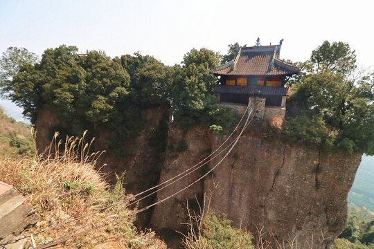 四川江油窦圌山春季铁索