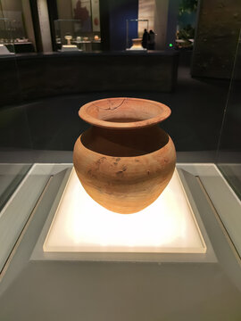良渚文化刻符红陶罐
