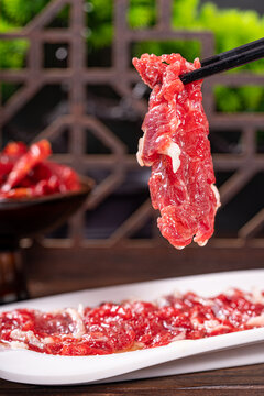 手切鮮牛肉