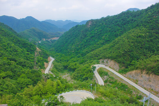 红岭盘山公路