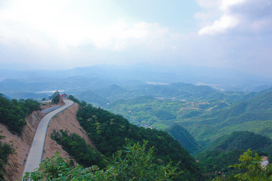 红岭公路