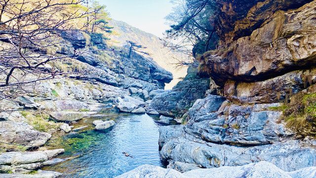 庐山风光山涧泉水