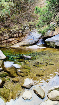 庐山风光山涧泉水