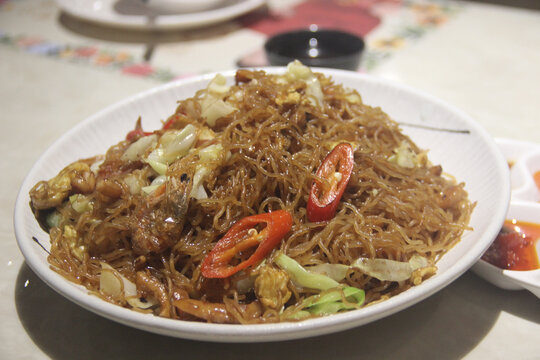 广东汕尾隆隆金大茶楼饮茶美食