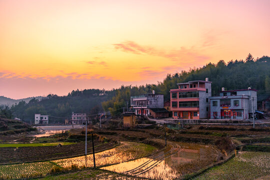 美丽乡村唯美夕阳田园风光