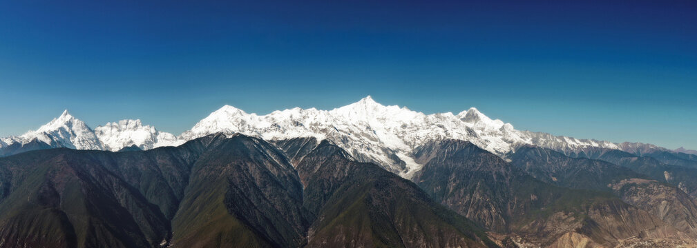 梅里雪山