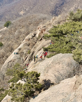 登千山