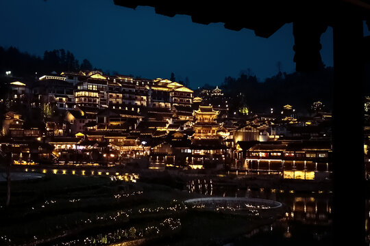 乡村小镇古镇夜景