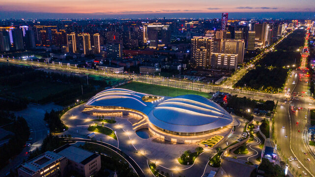 陕西省体育馆夜景航拍