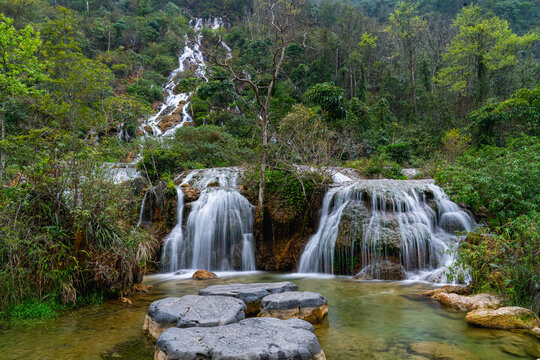 贵州荔波大小七孔景区