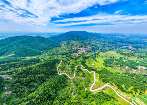 莒县峤山镇黄草坡村