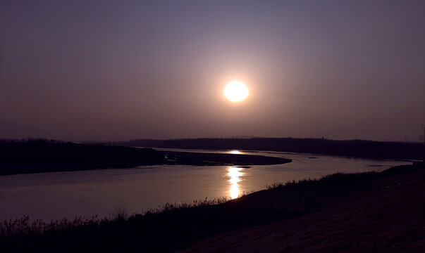 渭河夕阳风光