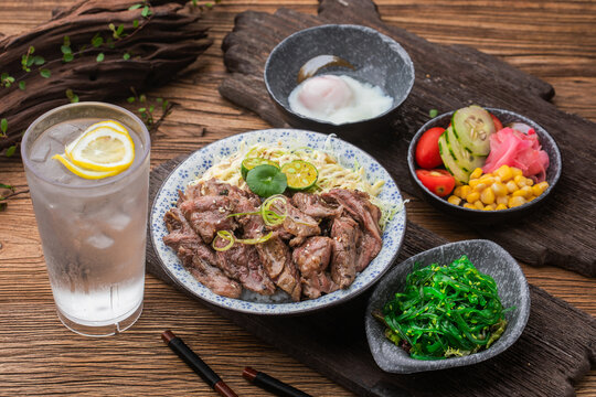 烤肉定食