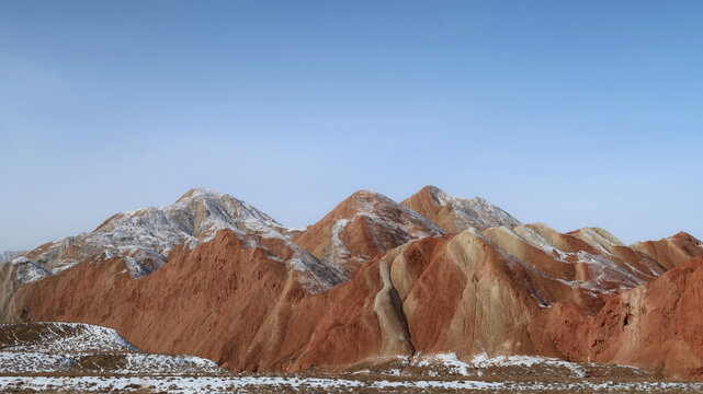 七彩丹霞山