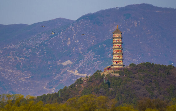 北京玉泉山玉峰塔